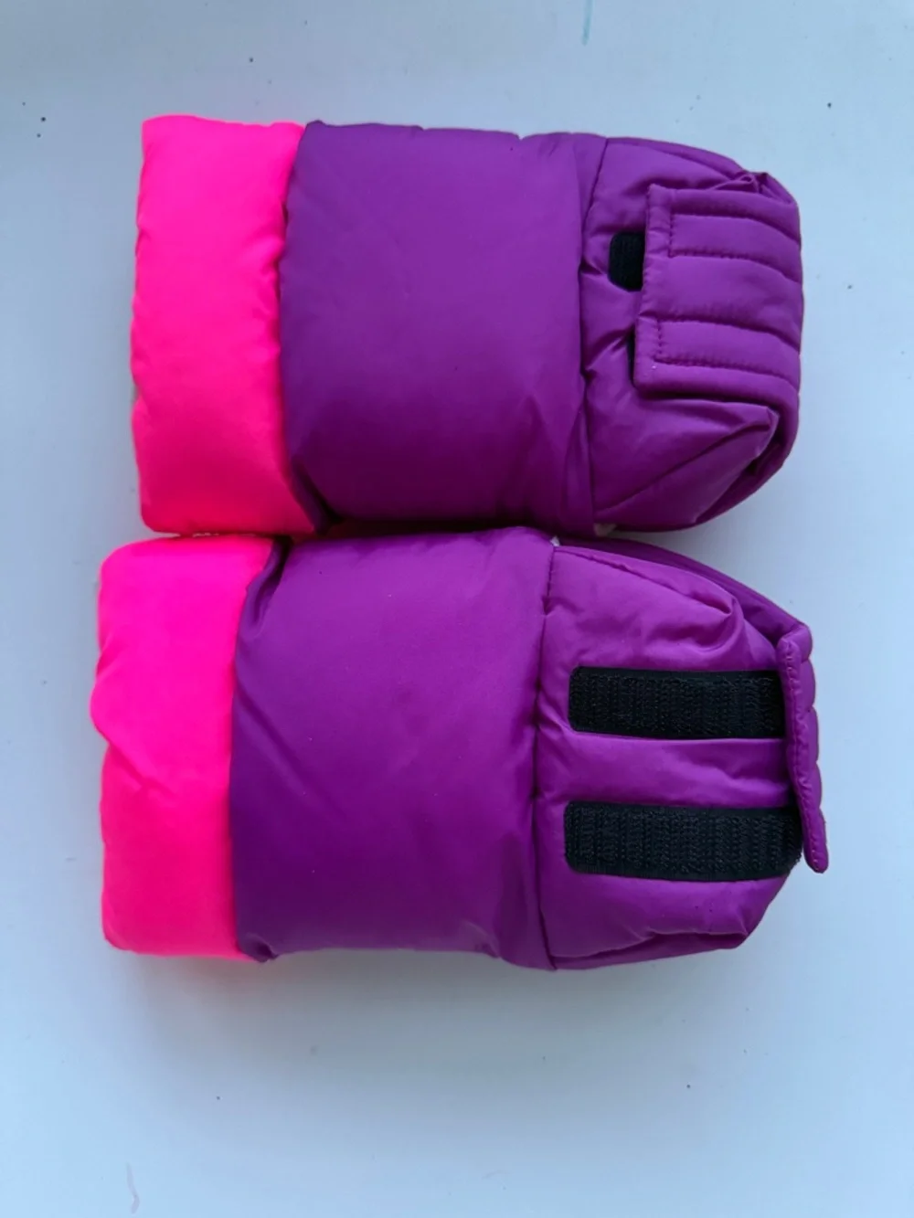 7 A.M. Enfant Kids Purple & Hot Pink Mittens